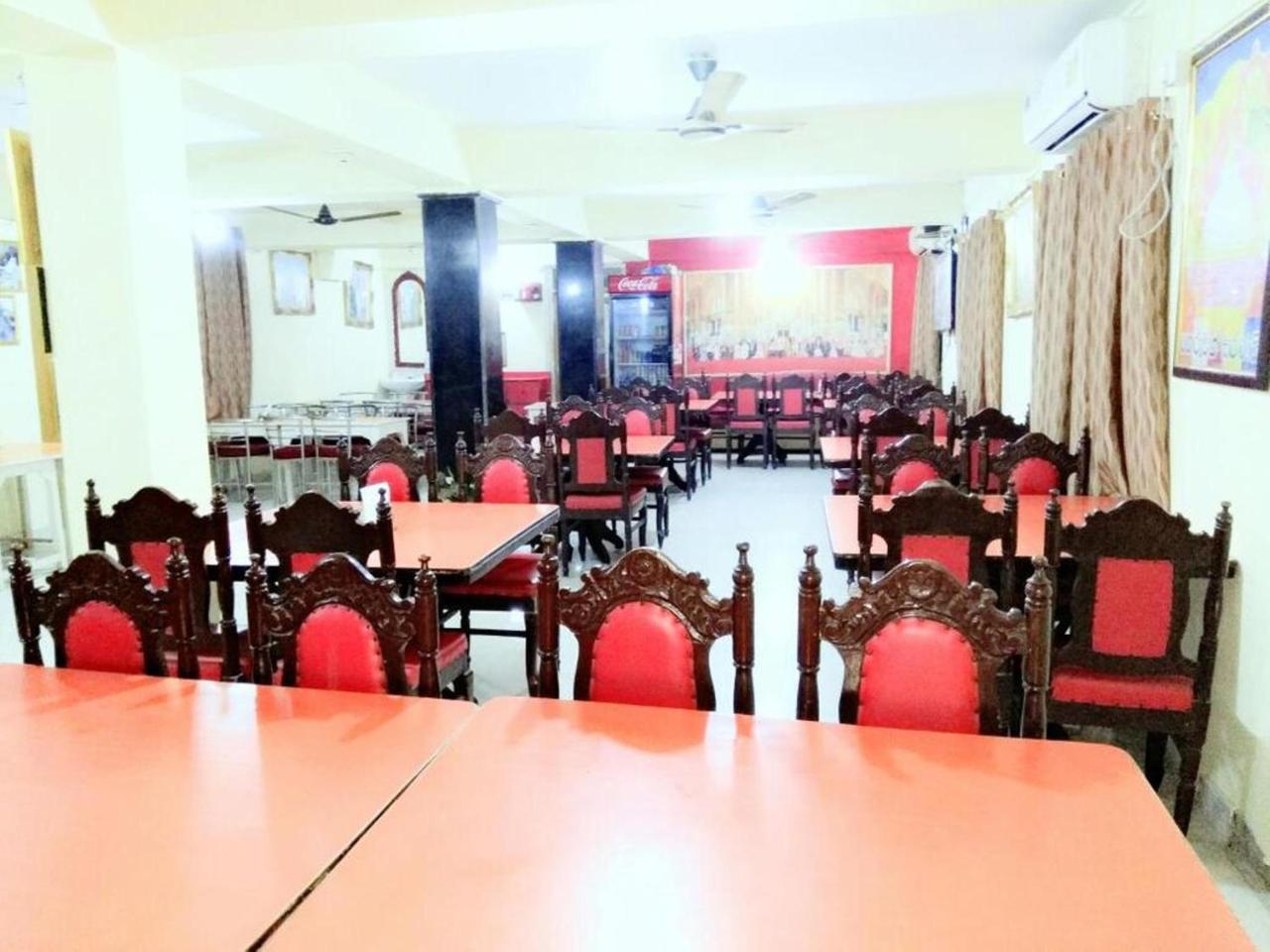 Hotel Vipassana بود جايا المظهر الخارجي الصورة